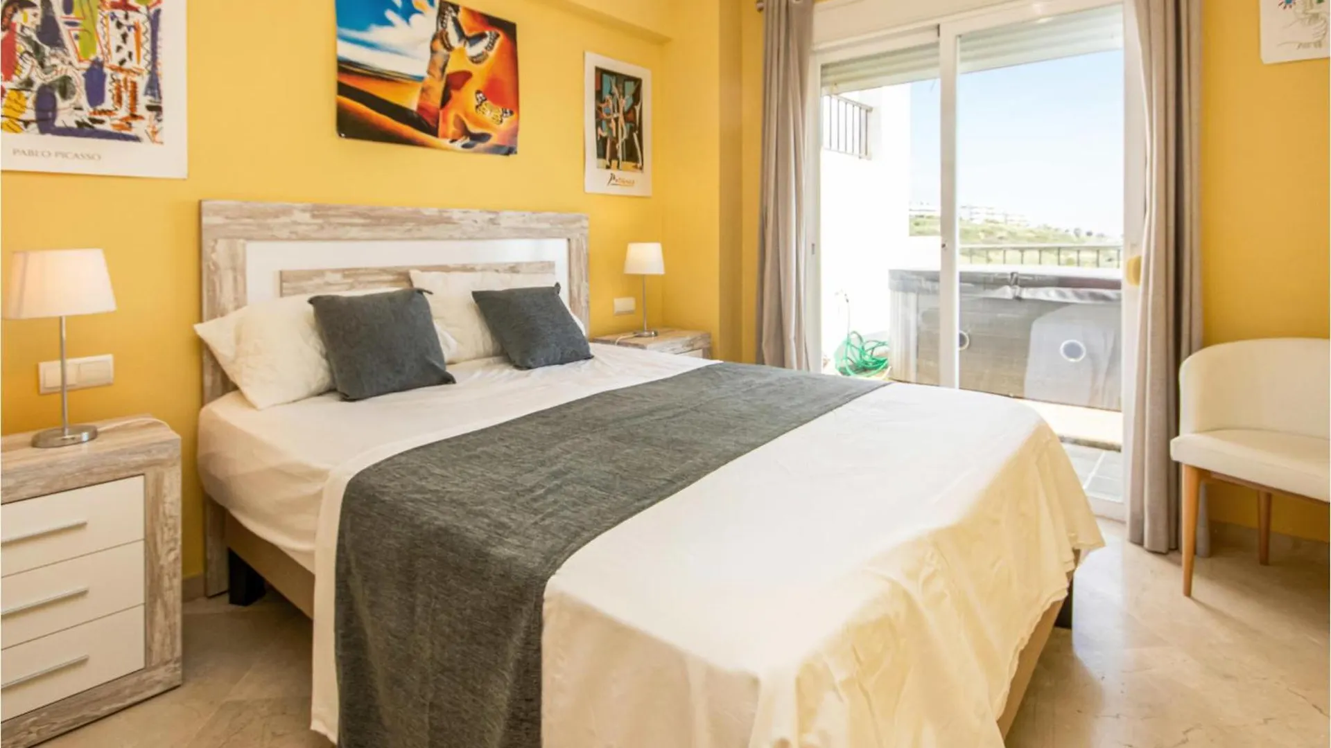 Holiday home Stunning Home In Bahia De Casares With Jacuzzi